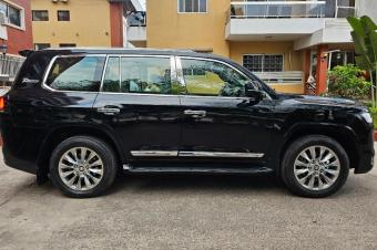 Land cruiser Gxr Modifier 2023