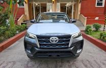 Toyota Fortuner 2023 mediacongo