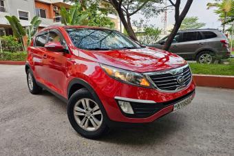 Kia Sportage Annee  2013 Automatique Steptronique Essence 4 cylindre Camera de recule Interior tissus 48.500 km 4 x 4 Phares Led Telephonebleutooth Cruise Control For