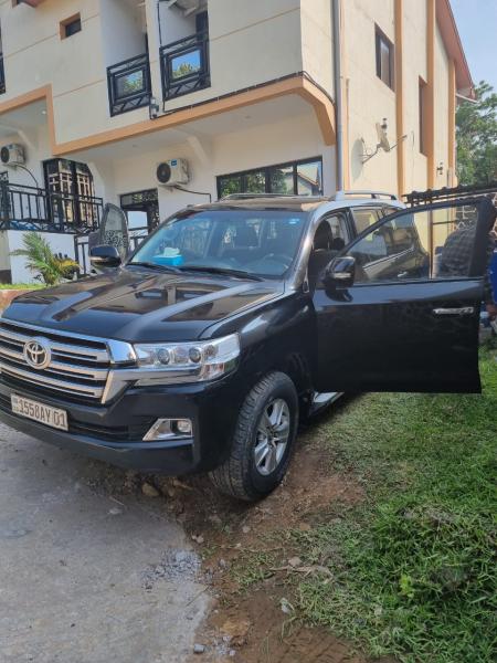 Toyota Land cruiser 2016 authentique 