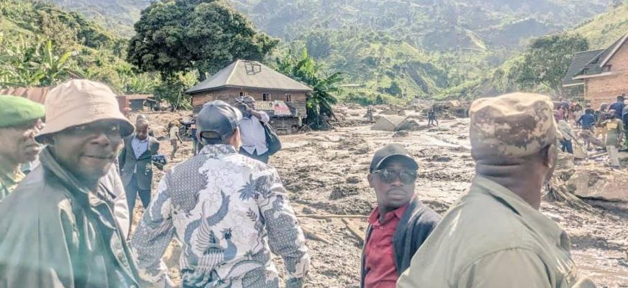 Drame à Kalehe au Sud-Kivu: la pluie et glissement de terrain font 176 morts, 57 blessés internés, au moins 100 disparus et des maisons terrassées par les eaux