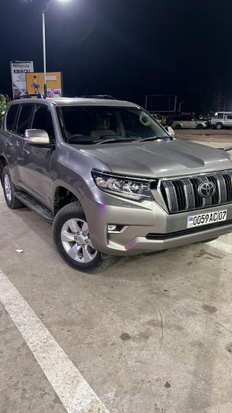 TOYOTA LAND CRUISER PRADO TX 
