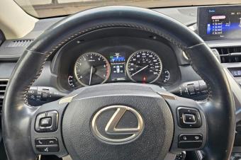 Lexus nx200