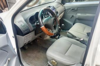 Vente toyota hilux sans plaque 