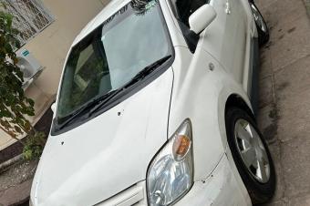 TOYOTA IST A VENDRE 