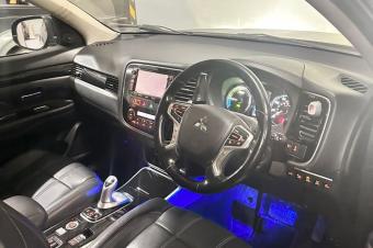 Mitsubishi outlander 2020