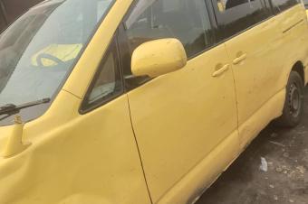 TOYOTA NOAH  AO117