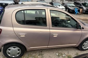 TOYOTA VITZ SANS PLAQUE AUTOMATIQUE 