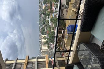 Vente de lAppartement nouvellement construit  Gombe sur le boulevard du 30 juin   Prix de revenu locatif  3000 par mois  PRIX DE VENTE  400.000 Ngociable  WhatsApp  Ap