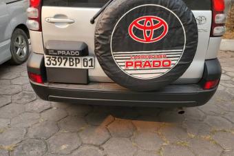 TOYOTA PRADO GX Couleur dorigine climatis diesel manuel 4x4 moteur 5l  13000 dernier prix