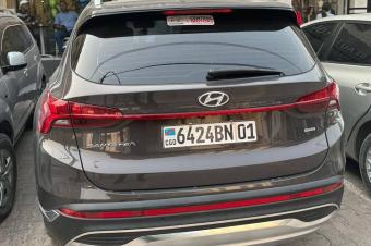 Hyundai santa fe 2023 2000 km disponible