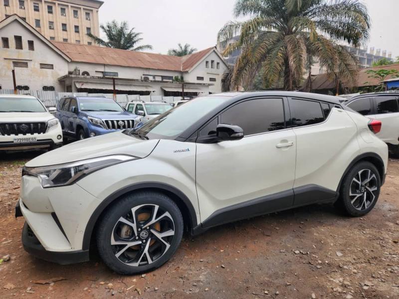 TOYOTA CHR 2019  vendre 