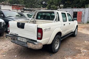 Vente Nissan hardbody 2019