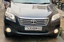 Toyota vanguard 3 Banquettes  automobile_motos_velos_engins_et_pieces