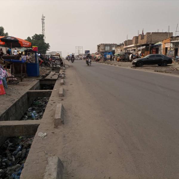 Parcelle sur Assossa Ngiringiri 10 sur 25m 100.000