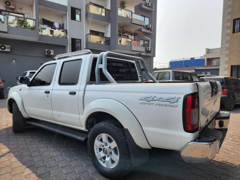 NISSAN HARBODY 2019