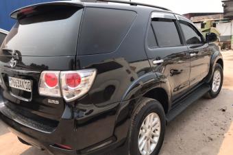 TOYOTA FORTUNER 2015