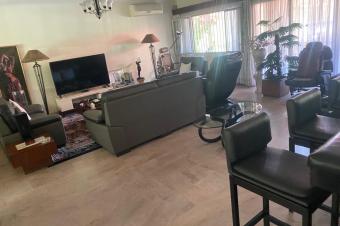 Villa  vendre  Gombe 