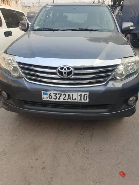 Toyota fortuner 2014 authentique 