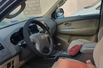Toyota fortuner 2014 authentique 