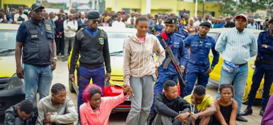 Kinshasa: 27 criminels, notamment des kidnappeurs, dont 6 filles et 4 policiers, ont été présentés, ce lundi 03 juillet 2023