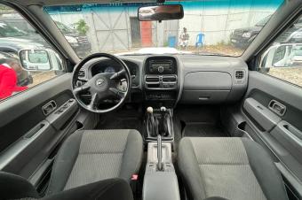 Nissan hardbody 2019 