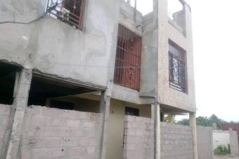 PARCELLE  VENDRE SUR LIMETE