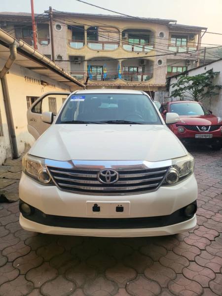 Vente toyota fortuner 