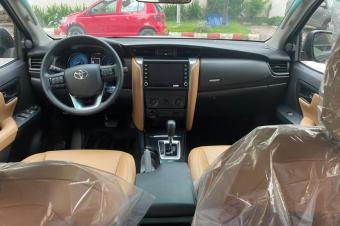 TOYOTA FORTUNER 2022
