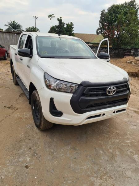 Vente pickup hilux 