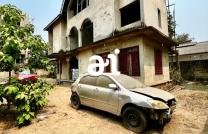 VENTE: PARCELLE DE 500m² AVEC BÂTISSE INACHEVÉE DE 5 CHAMBRES SUR KINSHASA-NGALIEMA mediacongo