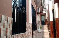 NGALIEMA/ ma campagne MISE EN VENTE D'UNE PARCELLE DE 15m*18m, avec une maison de 3 chambres, salon, cuuisine , salle à manger, 3 Salles de bain.. mediacongo