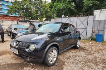 NISSAN JUKE AVEC PLAQUE BQ A VNDRE 