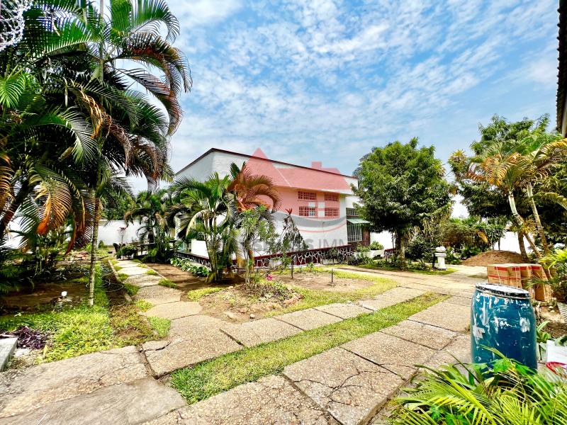 OPPORTUNIT DE LOUER UNE SUBLIME VILLA CONTEMPORAINE