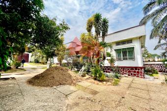 OPPORTUNIT DE LOUER UNE SUBLIME VILLA CONTEMPORAINE