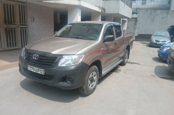 TOYOTA HILUX A VENDRE 