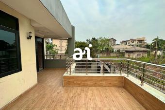 VENTE VILLA DE 3 CHAMBRES SUR KINSHASANGALIEMAmimoza 