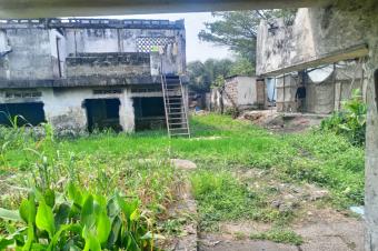 Grande parcelle  vendre  Limete 1re rue 
