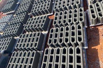 Machine de brique semiautomatique OTT 5.1 SA