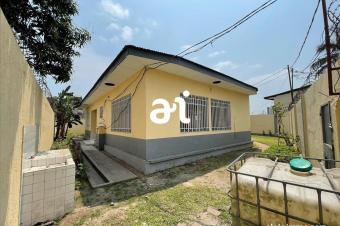 VENTE PROPRIT DE 711m AVEC GRANDE MAISON BASSE DE 3 CHAMBRES SUR KINSHASALIMETE