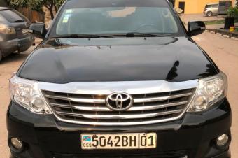 TOYOTA FORTUNER 2015 AUTHENTIQUE A VENDRE 