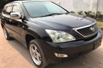 TOYOTA HARRIER A VENDRE  automobile_motos_velos_engins_et_pieces