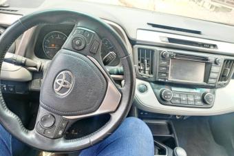 TOYOTA NEWS RAV SANS PLAQUE ANNE DES FABRICATION 2018  PRIX20500  Discuter lgrementAUTOMATIQUE ESSENCE KILOMTRAGES 61260 CLIMATISATION IMPECCABLE COULEUR DORIGINE 