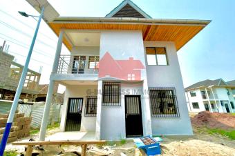 VENTE DUNE SUPERBE VILLA DUPLEX AU SEIN DUNE CONCESSION. SITUE  MONT NGAFULA MBUDI.