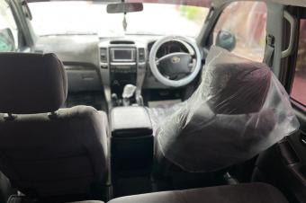 TOYOTA PRADO TX Full options Automatique Essence Couleur retouch Climatisation impeccable Kilomtrage faible Plaque rcent BQ Localisation Gombe 