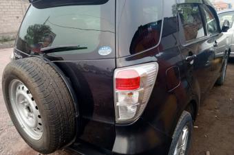 TOYOTA RUSH Couleur dorigine Clim impeccable Moteur na bote kitoko Suspension  Tout okay Prix  7500