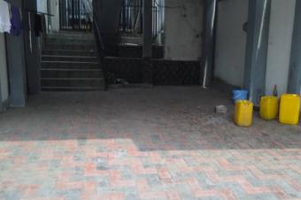 En vente  ngaliema binza pigeon quartier rsidentiel de bourgeois trs calme et scuris Cette belle parcelle de 3 chambres Dimensions  12m30 Prix 190.000 lgrement ngociabl