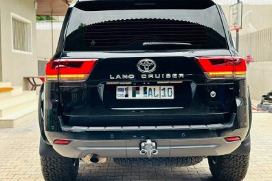 automobile_motos_velos_engins_et_pieces Consulting Immo et C  