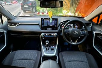 Toyota RAV4 AWDi 2020  Matcha Gari