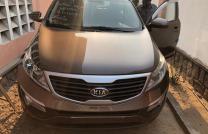 *KIA SPORTAGE SANS PLAQUE*  PRIX: *17500$ a discuter *   *AUTOMATIQUE ESSENCE, KILOMÈTRAGES TRÈS FAIBLES, CLIMATISATION IMPECCABLE, FULLS OPTIONS, LOCALISATION LIMETE DANS LA PARCE mediacongo